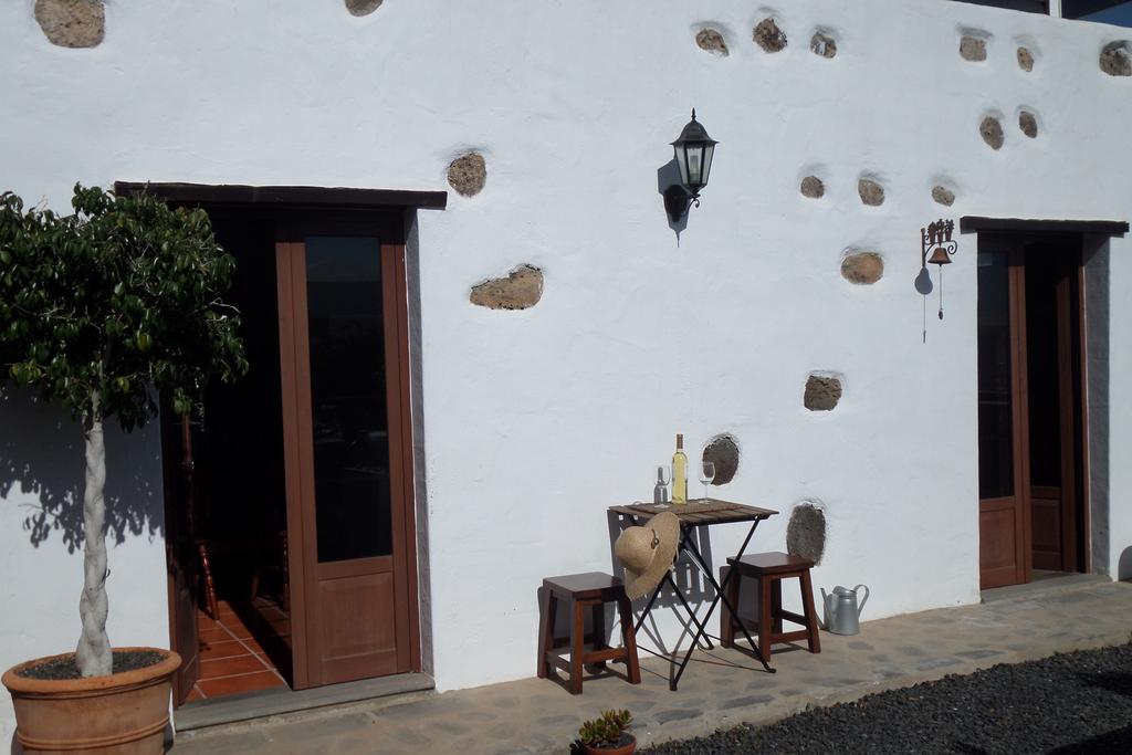 Finca De Los Abuelos Guatiza Exterior photo