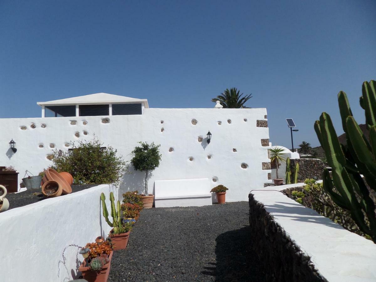 Finca De Los Abuelos Guatiza Exterior photo